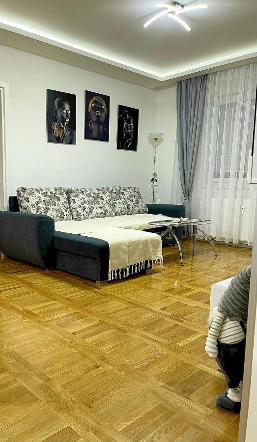 Apartman Mdb Subotica Exterior foto